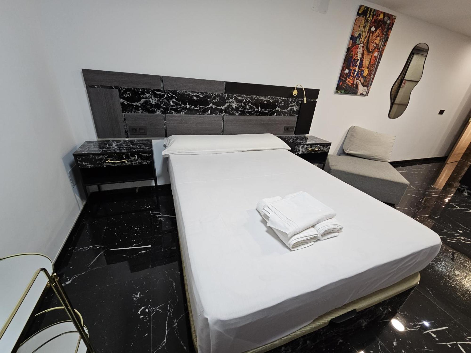 Apartamentos Benidorm Black Extérieur photo